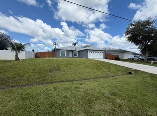 2456 SW Monterrey Lane, Port St Lucie, FL 34953