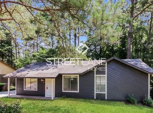 9170 Woodhill Ln, Jonesboro, GA