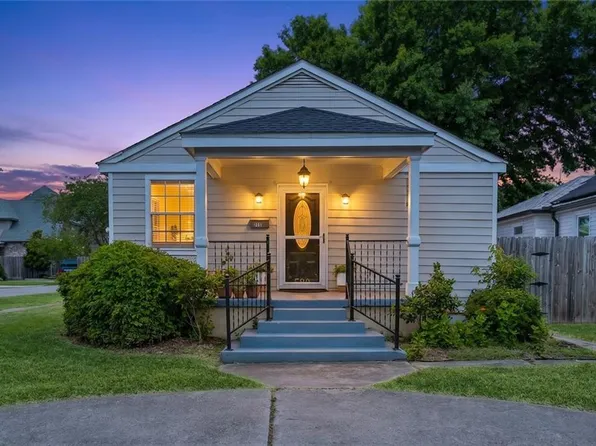 520 Rosewood Dr, Metairie, LA 70001