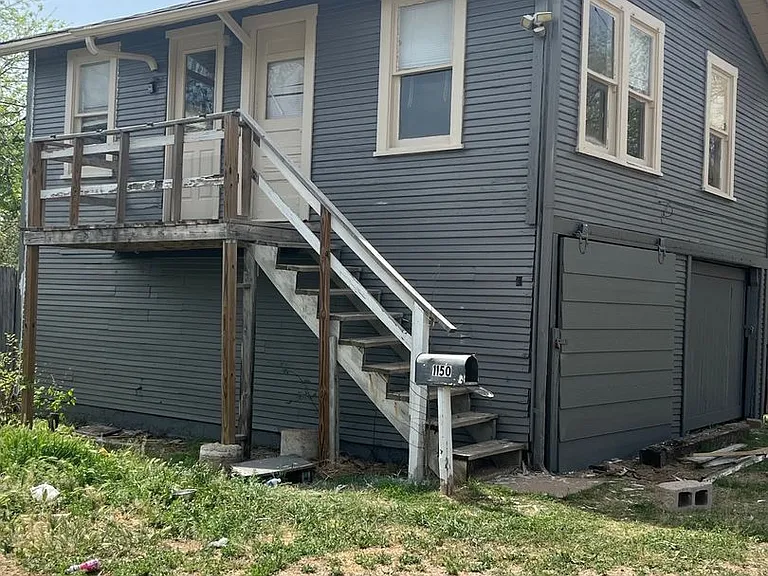 1150 Palm St — Photo 1