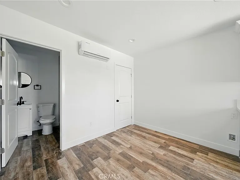 823 W 78th St #8231/2 — Photo 6