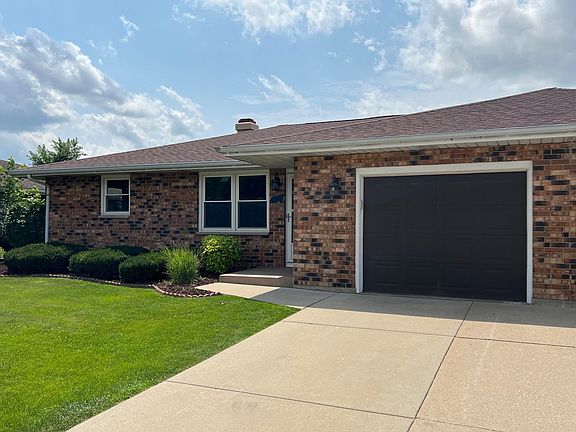 3rd image of 2501 N Lexington Dr #2