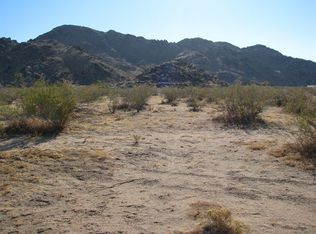 Chrysolite St, Apple valley, CA 92307