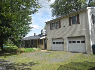 3411 Sanatoga Rd, Pottstown, PA 19464
