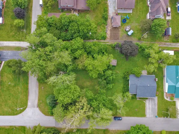 0 N Dorothy St, Monon, IN 47959