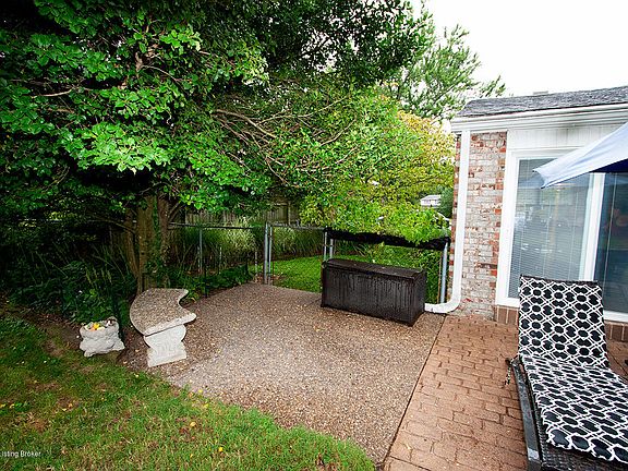 4th image of 4517 Shenandoah Dr