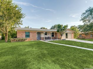 4622 Hollyridge Dr, San Antonio, TX 78228