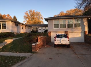 123 Hart Rd, Sun Prairie, WI 53590