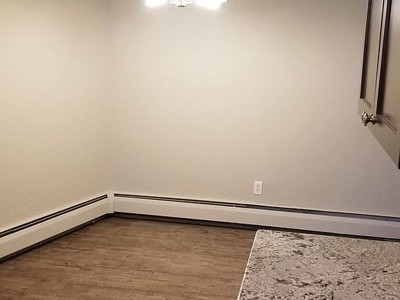 3rd image of 2742 Hennepin Ave S #302