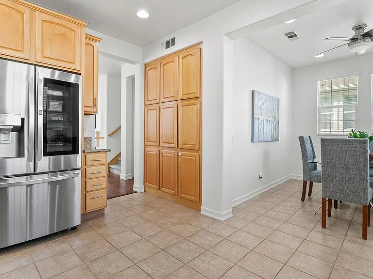 25 Tarleton Ln — Photo 9