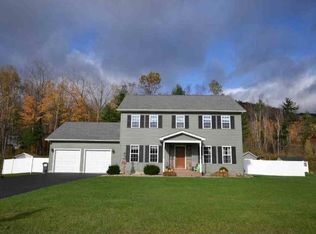 34 Western Reserve Trl, Queensbury, NY 12804