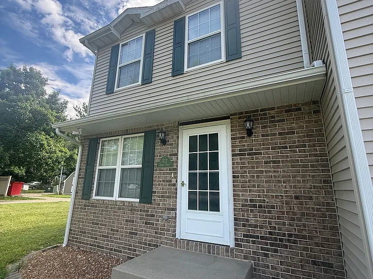 572 James Dr #572 — Photo 7