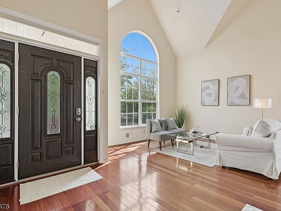 2nd image of 61 Shields Ln