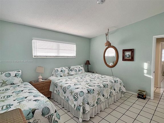 5th image of 250 Mohawk St #1
