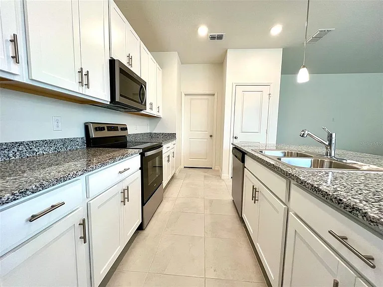 16365 Winding Preserve Cir — Photo 5