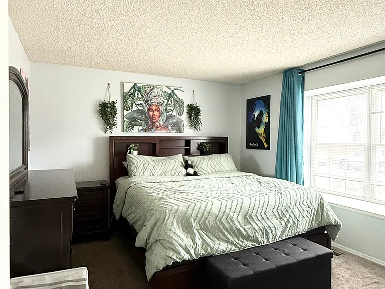 4555 Genoa St — Photo 13
