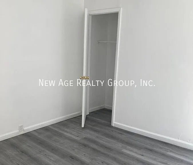 4629 Sansom St #1 — Photo 12