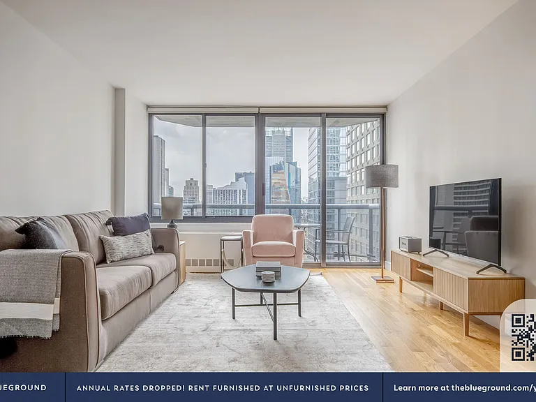 235 W 48th St #38H — Photo 3