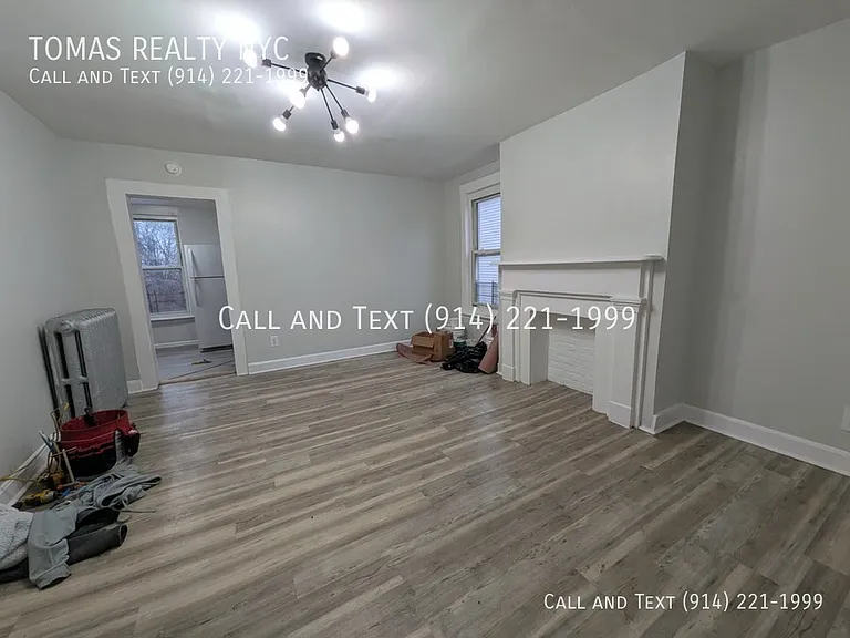 4 Union Pl — Photo 2