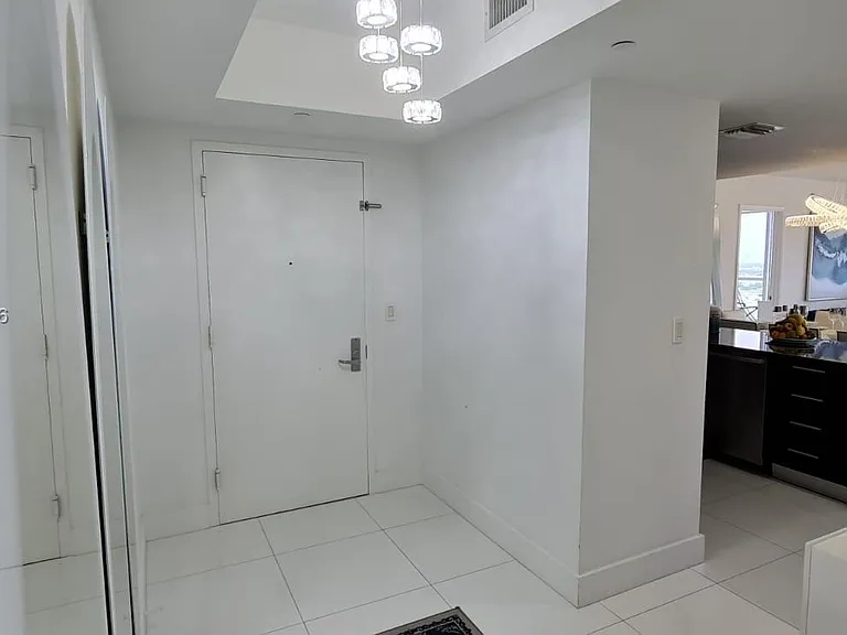 50 Biscayne Blvd #2810 — Photo 25