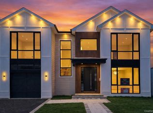 1715 Remson Ave, Merrick, NY 11566