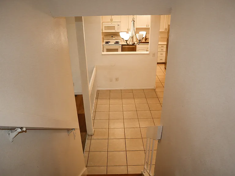 Stairway decending to Dining Room.