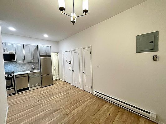 1st image of 262 W 24th St APT 2E
