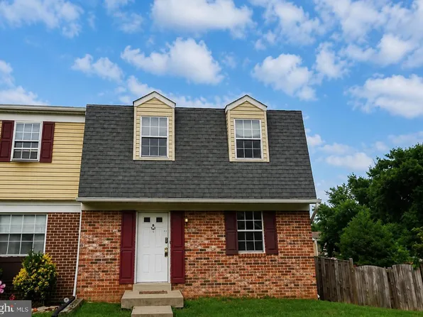 826 Holly Dr, La Plata, MD 20646