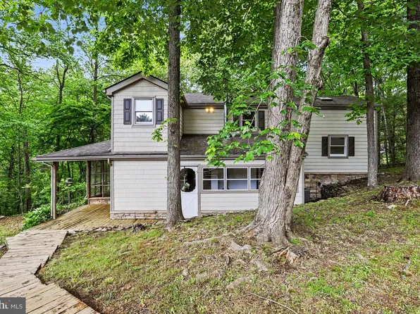 156 S Oak Heights Trl, Delta, PA 17314