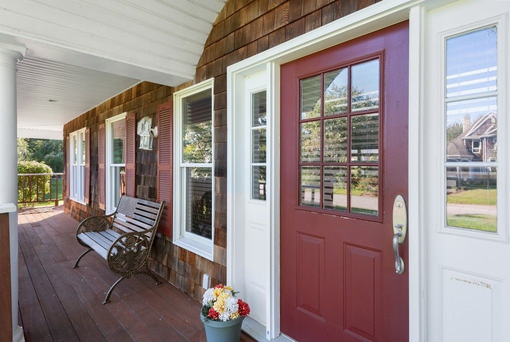  Covered front porch