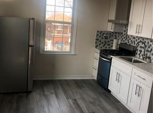 821 Wilcox Ave #1, Bronx, NY 10465