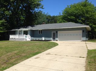2358 W Giles Rd, Muskegon, MI 49445