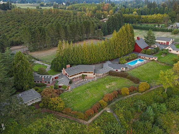 5th image of 35960 NE Wilsonville Rd