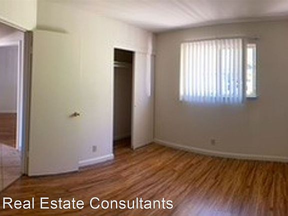 5th image of 559 Smalley Ave