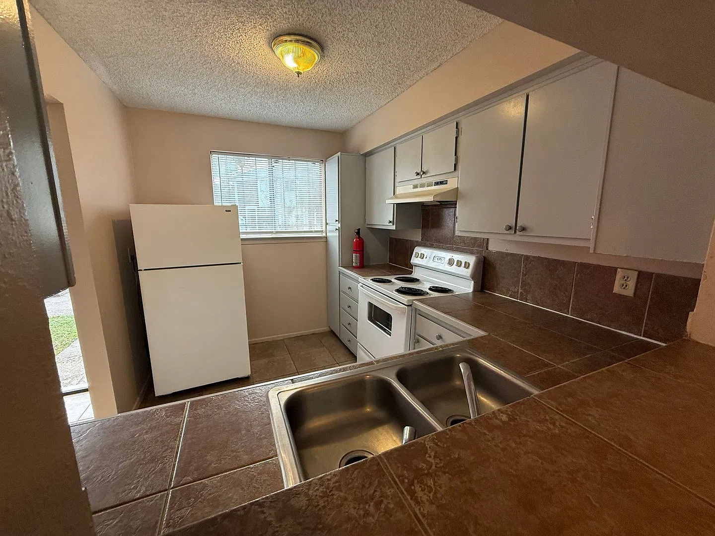2 bedroom 2 bath condo in Plantation II Townhomes — Photo 4