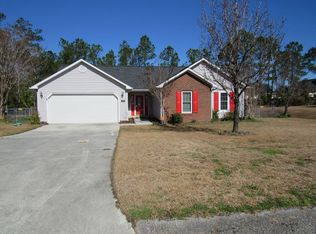 118 Carolina Pines Dr, Jacksonville, NC 28546