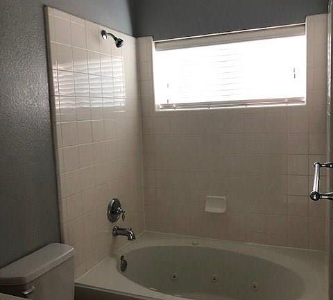 4th image of 10317 Franklin Dr