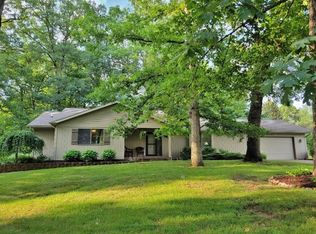 2841 Ivywood Dr, Warsaw, IN 46582