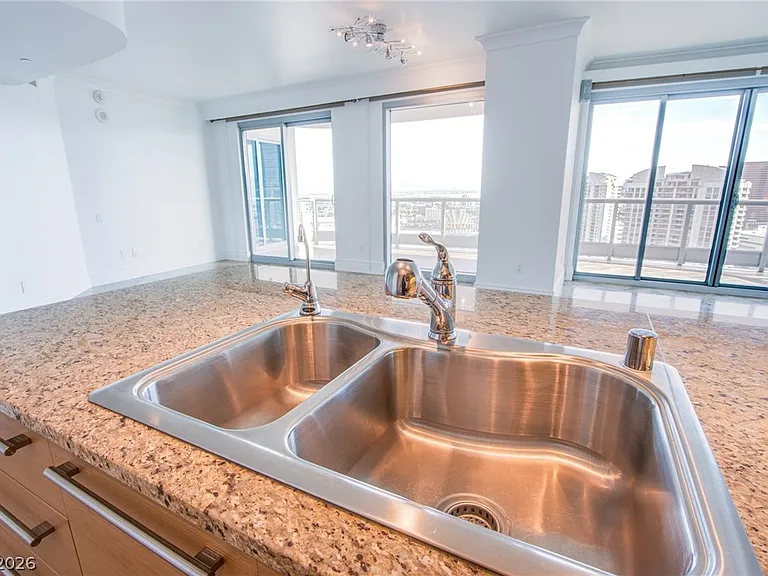 222 Karen Ave #4005 — Photo 17