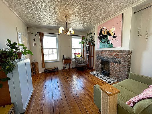 1st image of 251 Conover St #3