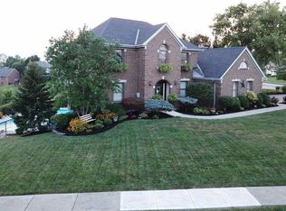 111 Carriage Park Dr, Alexandria, KY