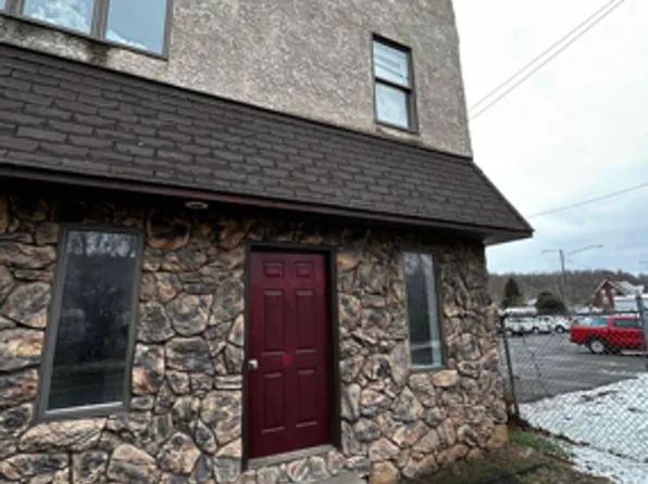 418 Main Street, 418 Main St #1B, Carbondale, PA 18407