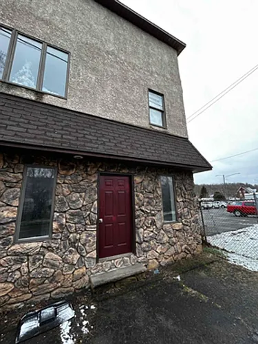 418 Main St Photo 1