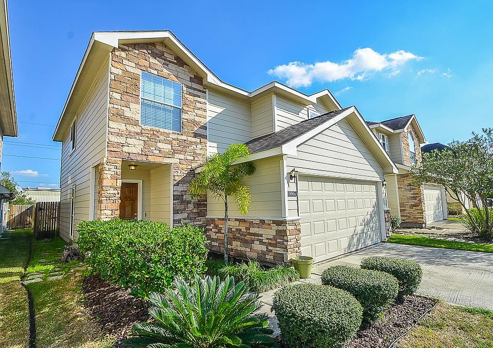 1st image of 10814 Tobar Falls Cir