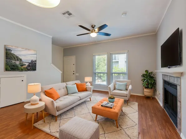 802 S 1st St, Austin, TX