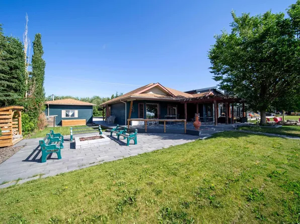 103 Argentia Bch, Wetaskiwin, AB T0C 2C0