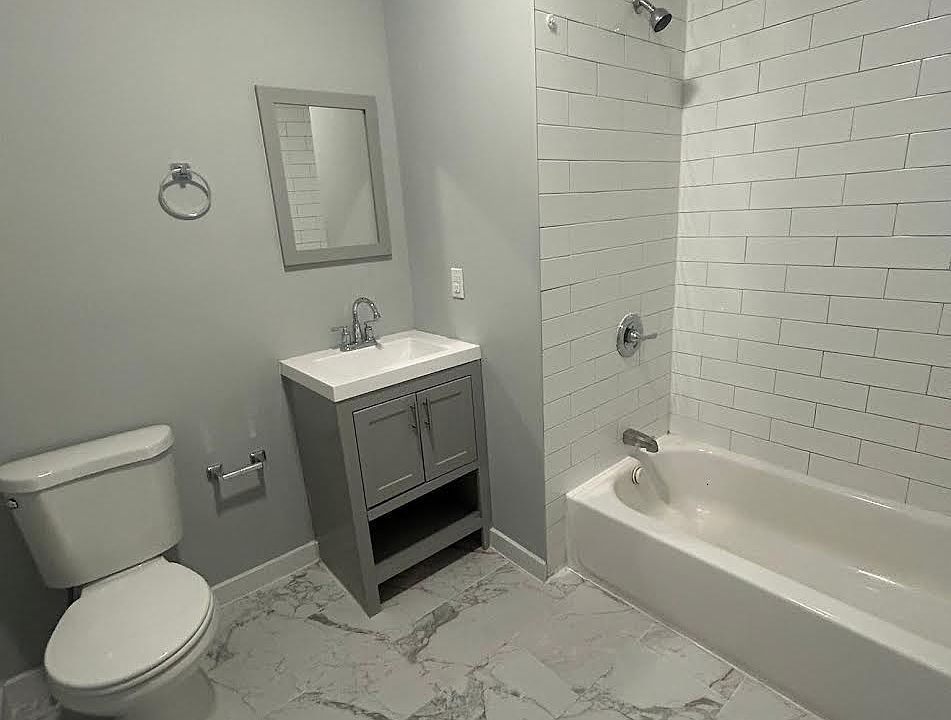 1st image of 146 Hamilton Ave APT 306