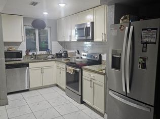 1056 W 44th Ter #49, Hialeah, FL 33012