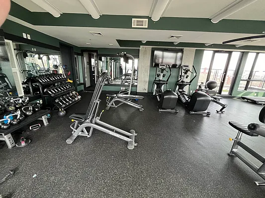 Rented by Real Street Inc | media 11