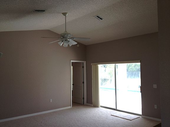 Huge Living Rm